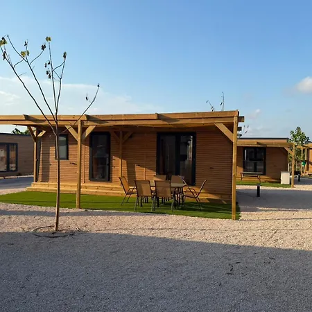 مكان تخييم Mobile Homes Peñíscola